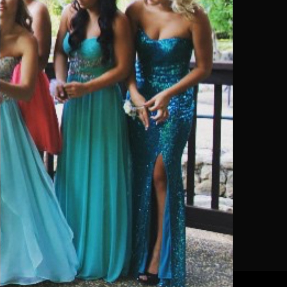 Prom dress